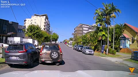 Car accident 2021.07.31 — INDOOROOPILLY, QLD