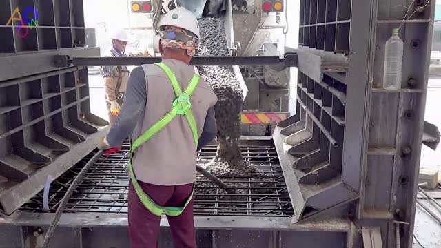 Process of Making Supersize Concrete Box