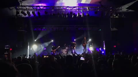 Silverstein live Hartford, CT January 2019 (1)