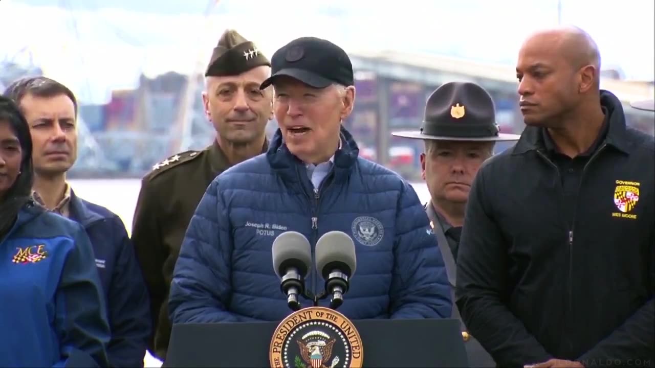 THOSE DARN EARTHQUAKES!!!😂😂😂