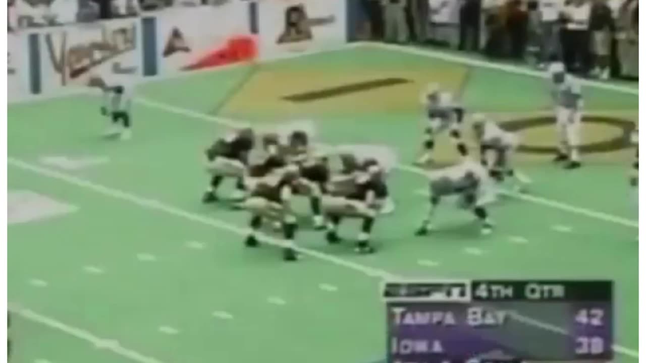 Kurt Warner Vs. Jay Gruden (1996 - Arena Football League)