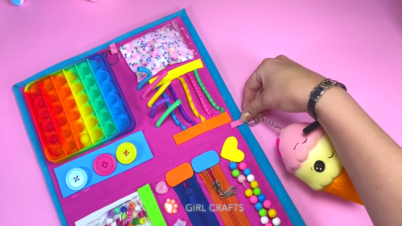 DIY FIDGET BOARD - CUTE and Colorful Fidget Toys Ideas by GIRL CRAFTS - Squishy, POP IT and more...