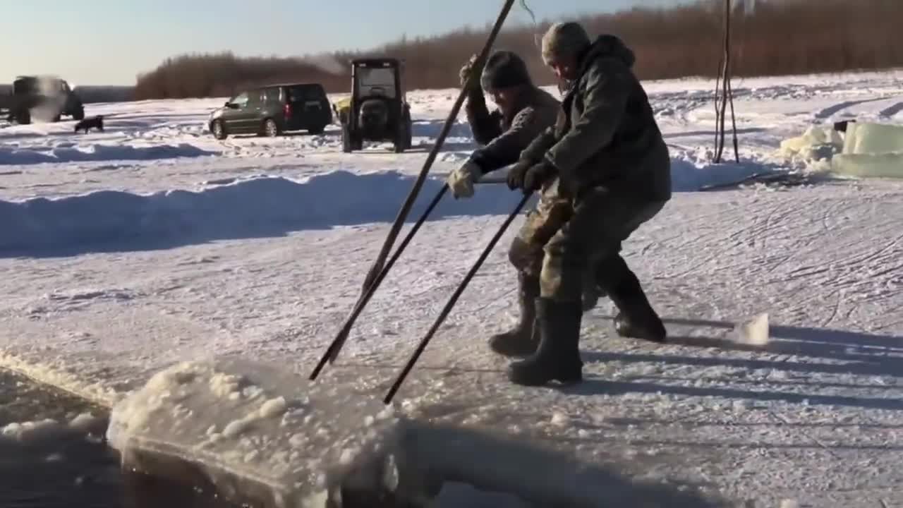 Life in the Coldest Place on Earth (-71°C, -96°F) Yakutia