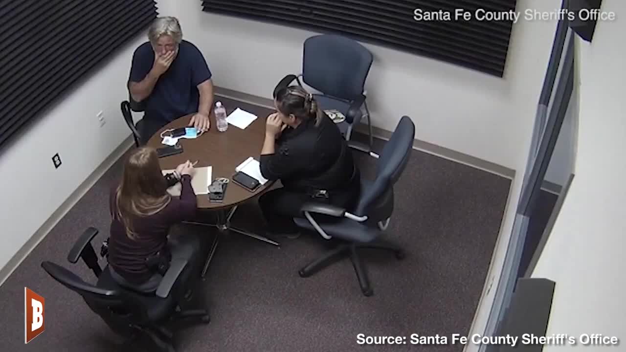 The Moment Alec Baldwin Learns Halyna Hutchins Died Following "Rust" Shooting!!!