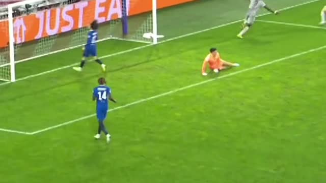 Adamu too smooth with it