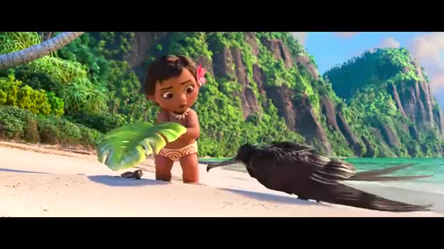 Moana - Moana Meets the Ocean