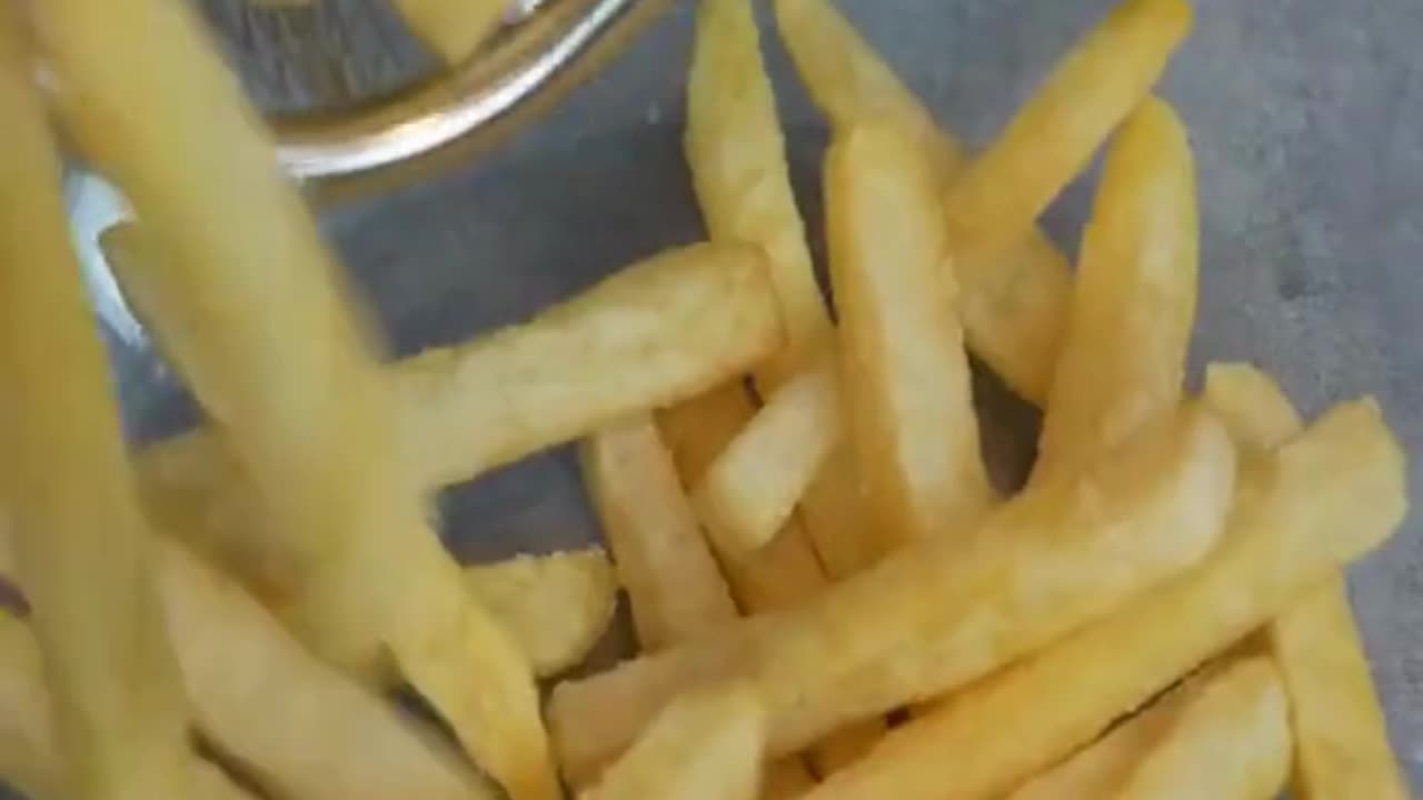 NO FINAL ESSAS BATATAS FRITAS FICAM SENSACIONAIS🍟😋