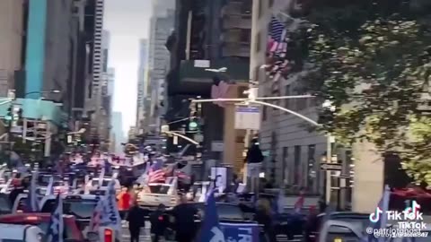 THIS IS HOW THE PATRIOTS SUPPORTED THEIR PRESIDENT IN NY