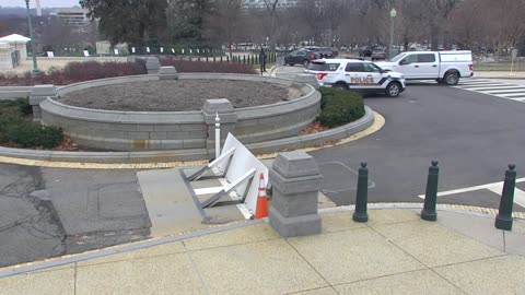 7214USCG00SenatePlazaOutbound_2021-01-06_13h00min00s640ms.mp4