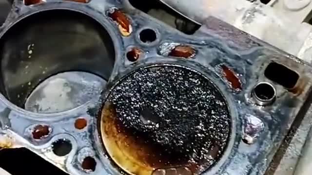 Automobile engine carbon deposition car repair