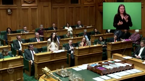 Former New Zealand PM Jacinda Ardern gives final speech