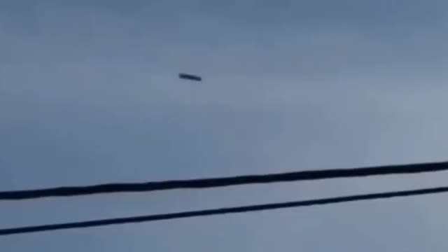 CYLIDER SHAPED UFO in broad daylight?!?!?! #UFO #Alien #ET #USO #UAP #Disclosure 👉👉👉 Follow me