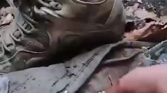 🌙 Watch Chechen fighters' combat routine