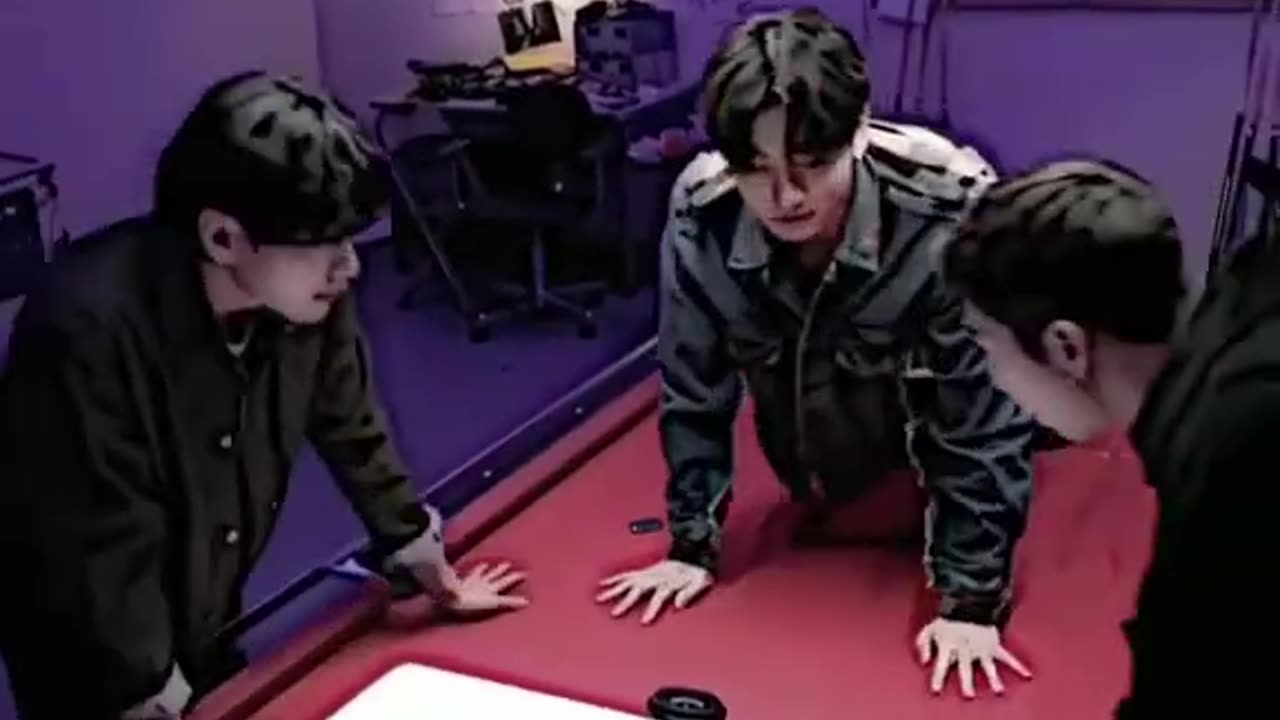 JK CAN_T CONTROL HIMSELF FROM FALLING FROM TAEHYUNG ----️‍--‼️