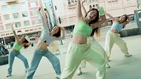[KPOP IN PUBLIC]
