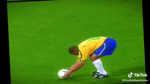 GOAT AT FREEKICKS?