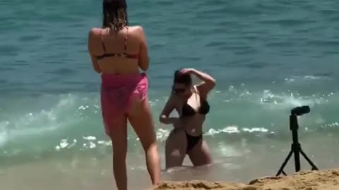 The End 😂😂😂 #viral #shorts #reels #funny #fails #HumorPeriod