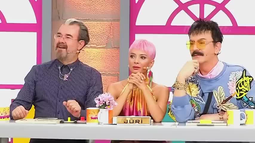 FUNNY and INAPPROPRIATE moments shown on LIVE TV