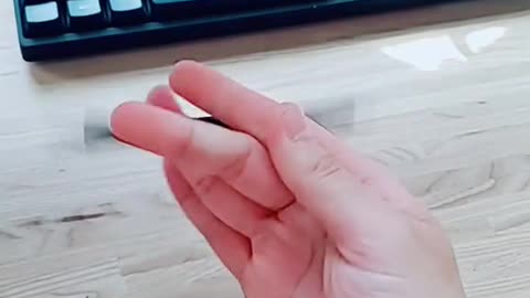 HELP I WAS STALKING TO LEARN A TRICK NOW IM EARLY🤭😭