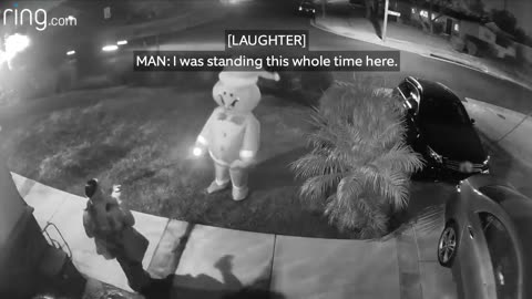 Was That Gingerbread Man There Before? Unsuspected Decoration Surprise During The Holidays
