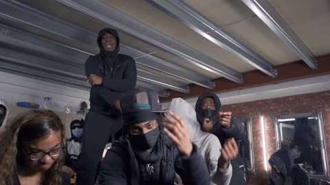 Amzey - Callin - @MixtapeMadness