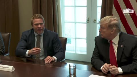 Tim Ballard talks with Trump and the press.