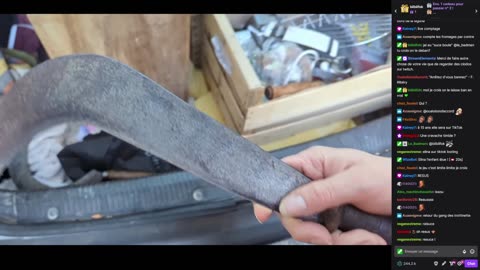 2023-02-16 (1bis.1) - Histoires de Laguna - Twitch Triskelina (version avec chat)