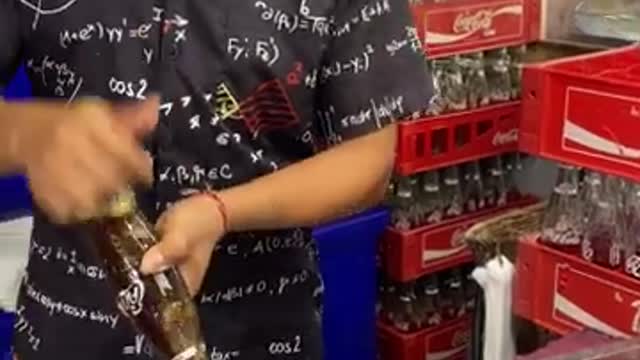 $0.50 Slushy Coca-Cola _ Thai Street Food _shorts-6z66qngO7UY