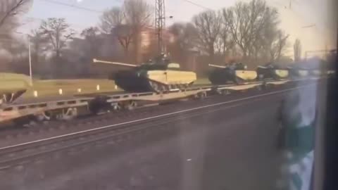 On one side, two dozen of the latest T-90M and T-72B3 tanks, mod. 2022, going towards the front