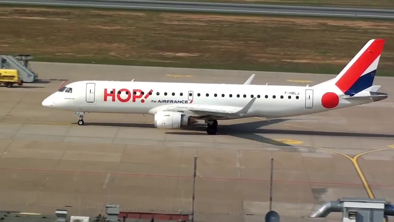 Air France Hop Embraer 190 Takeoff at Nuremberg Airport