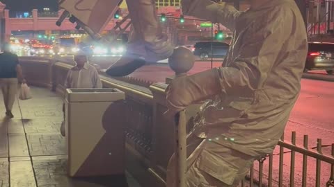 Best Vegas act of all time goes to these guys🏆🤣