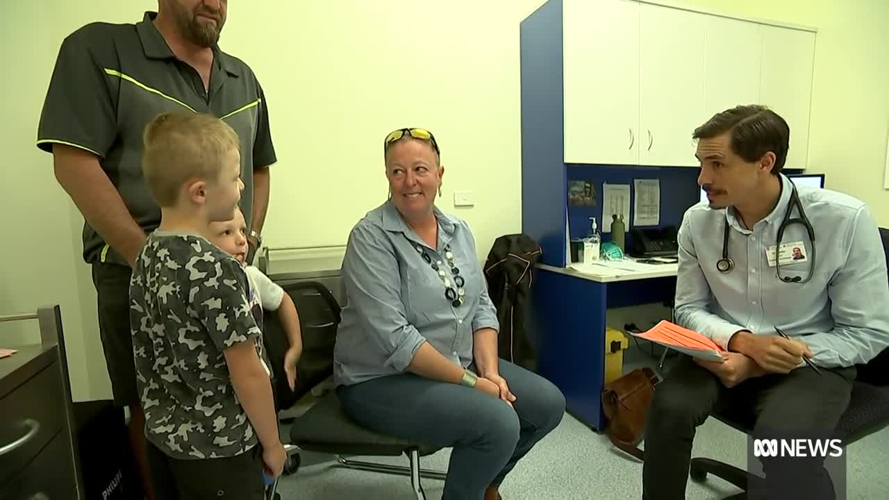 Not-for-profit org. 'little wings' bringing specialist care to regional communities _ ABC News