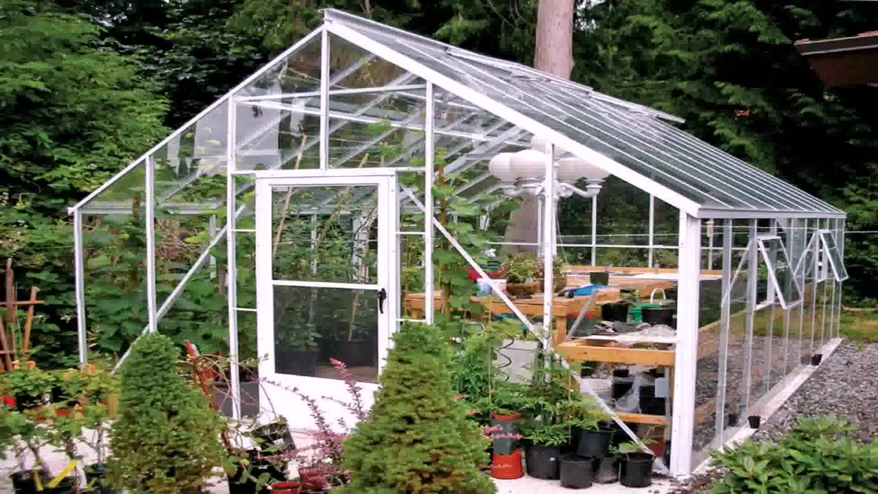 BACKYARD GREENHOUSE DESIGN