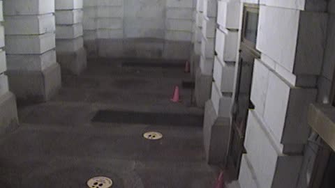 3210LHOB01MainEntranceExterior_2021-01-06_01h00min00s373ms.mp4