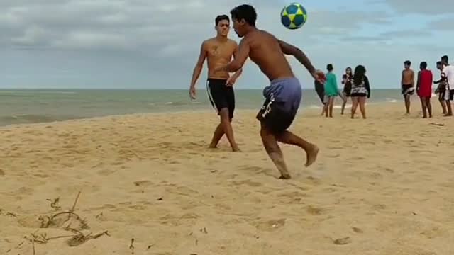 Imagine walking pass these soccer skills on the beachasf