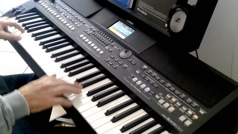 I'd love you to want me (Lobo) cover by Henry, Yamaha PSR-SX600
