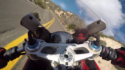 ACH Angeles Crest Highway heading to newcombs ranch Ducati Panigale 1199 Tri-color 1/30/2016