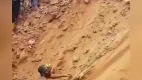 The result of green energy. Unregulated cobalt mining ⛏️