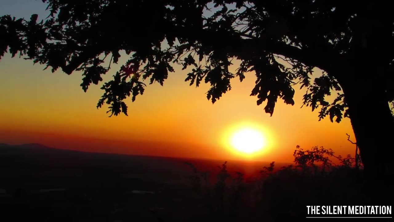 4K Relaxing video with sunrise and sunset