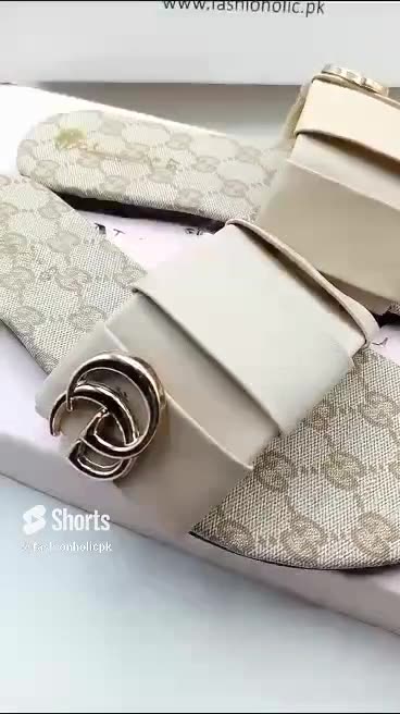 Unveiling the Luxury of UGG Slippers | Fashionholic #slippers #slides #gucci