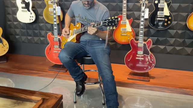 Gibson Garage "Murphy Lab" Demonstrations