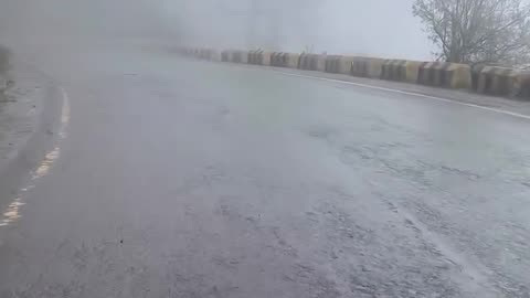Na Janay Kaisa Ahsas Hai Status