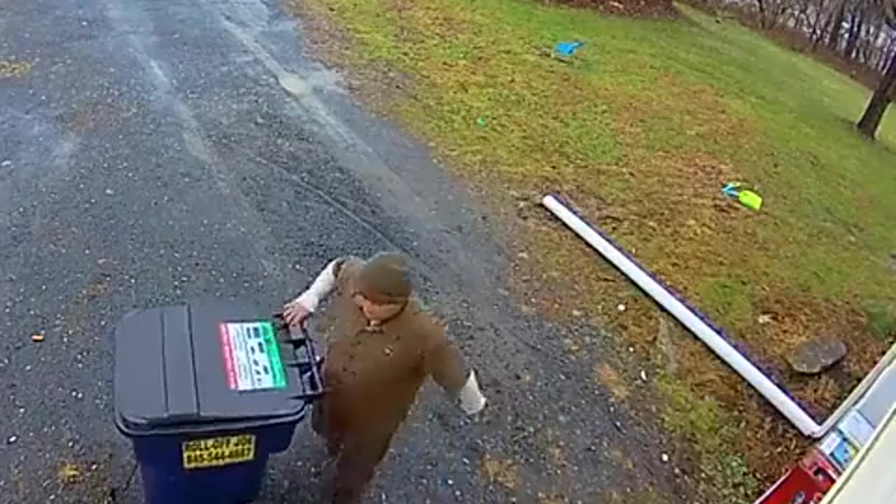 UPS delivery man goes above and beyond to hide the package