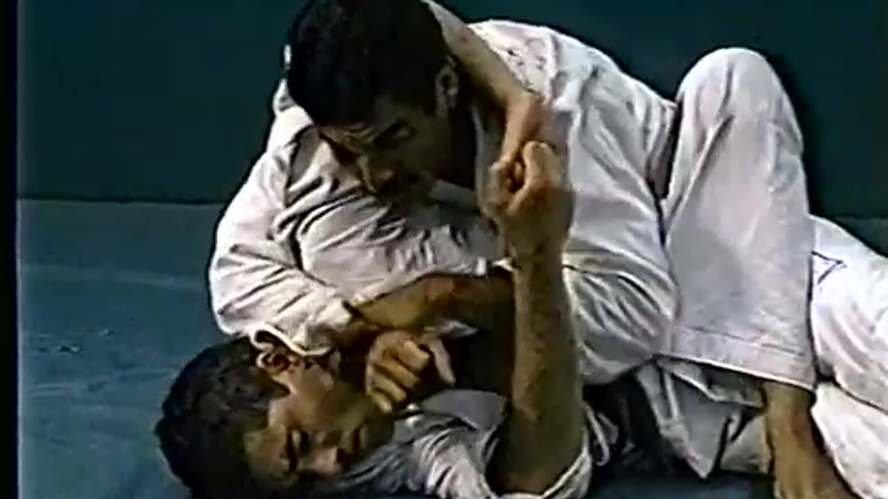 Gracie JiuJitsu Basic Pt2.