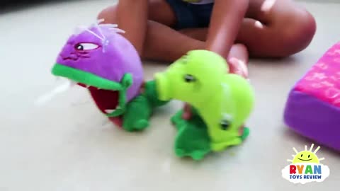 fants vs Zombies Plush Garden Warfare Pretend Plast
