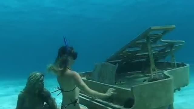 Underwater piano playing