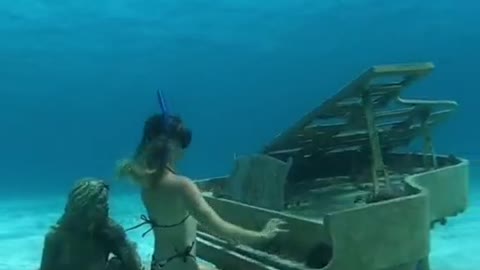 Underwater piano playing