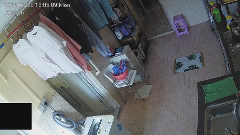 kitchen day n night 20220228