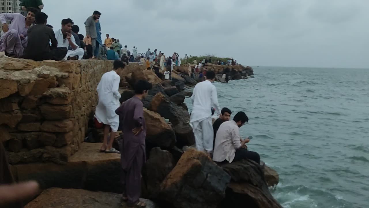 Sea view Karachi 2 darya famous 2 rivers