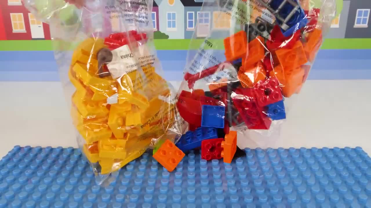 Best Toy Learning Video for Kids Building Block Lego Car Track!